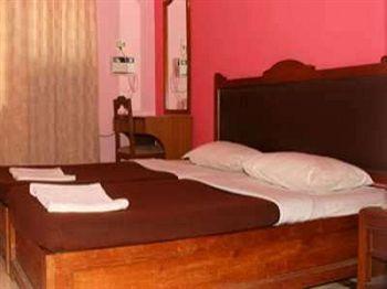 Calangute Residency Annexe Hotel Бага Екстериор снимка