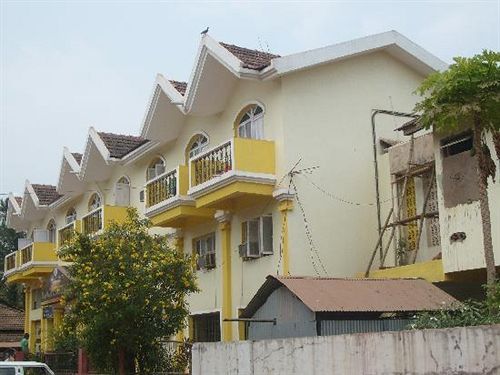 Calangute Residency Annexe Hotel Бага Екстериор снимка
